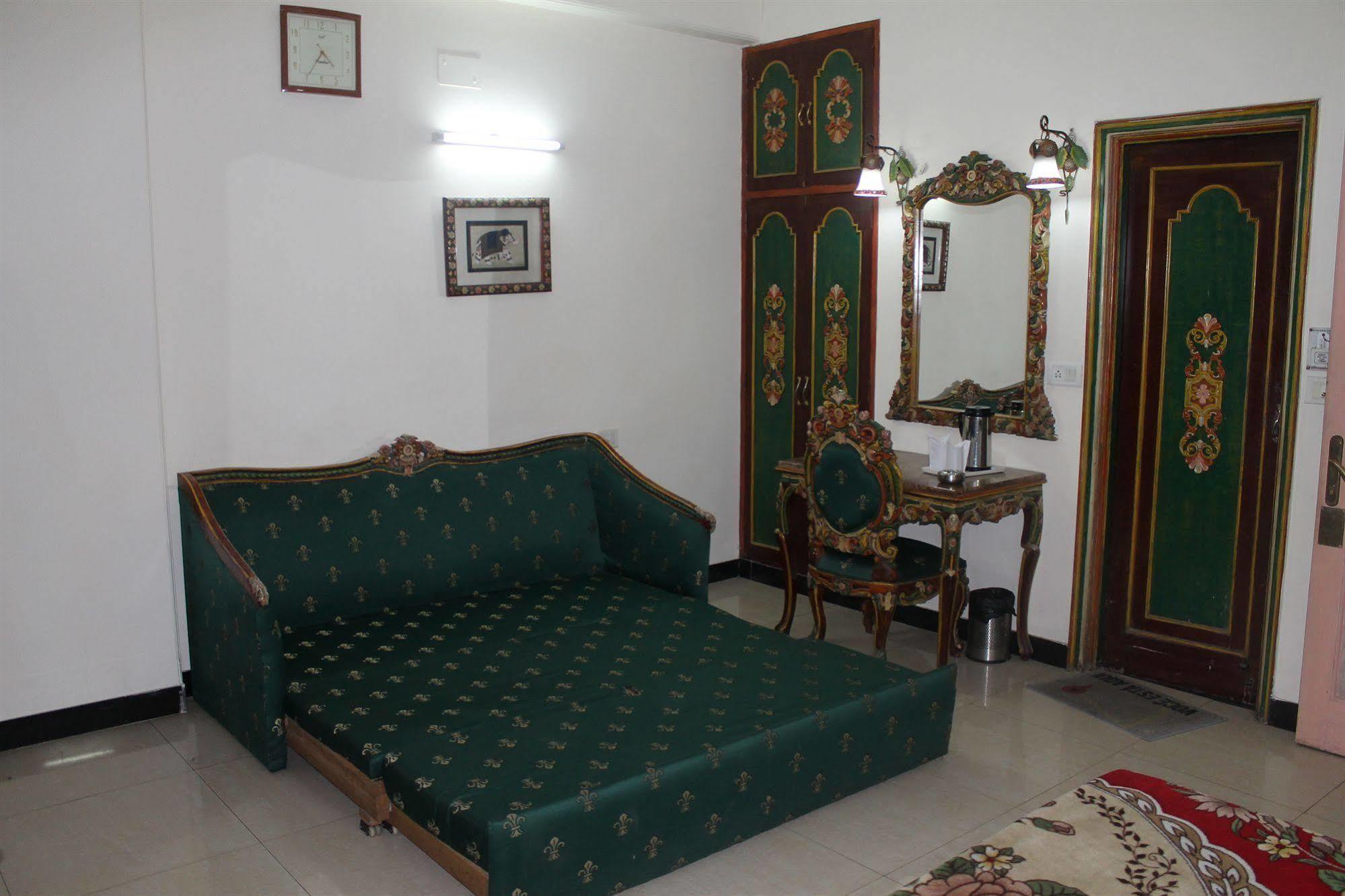 فندق صن ستار ريزيدنسي دلهي المظهر الخارجي الصورة